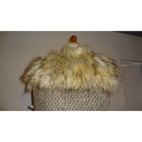 🆕 DENA Tweed and Faux Fur Vest Brown Beige Large - Picture 11 of 12